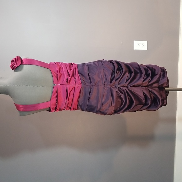 Le Chateau XL made in canada dress pink and purple - Picture 4 of 17